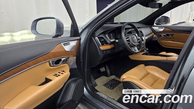 Volvo XC90 (II) D5 Inscription 2018 — фото 10