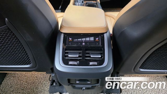 Volvo XC90 (II) D5 Inscription 2018 — фото 18