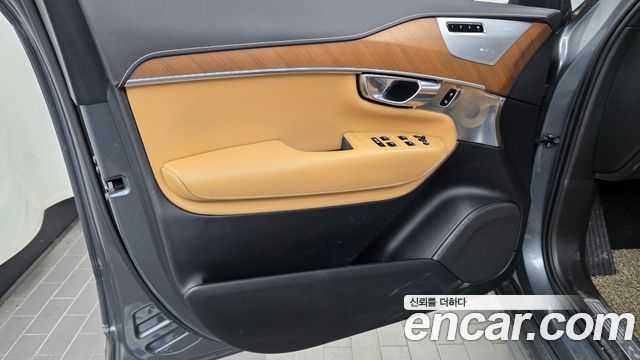 Volvo XC90 (II) D5 Inscription 2018 — фото 24