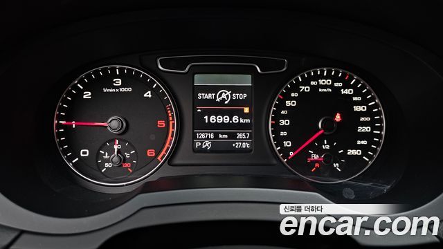 Audi Q3 2.0 TDI Quattro Dynamic 8U 2013 — фото 8