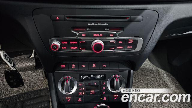 Audi Q3 2.0 TDI Quattro Dynamic 8U 2013 — фото 16
