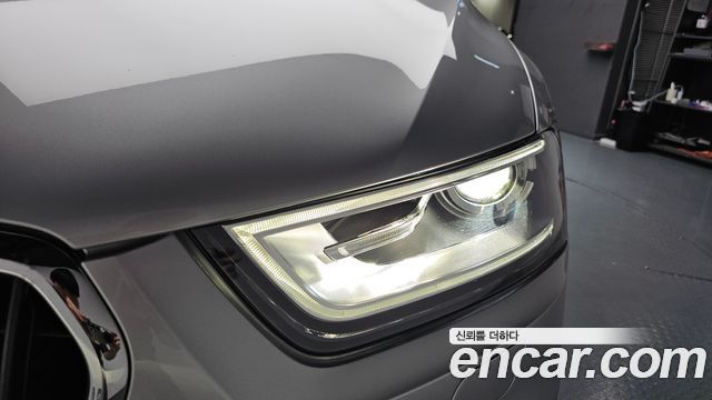 Audi Q3 2.0 TDI Quattro Dynamic 8U 2013 — фото 22