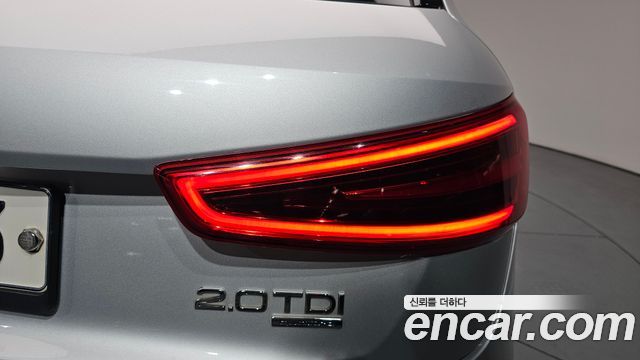 Audi Q3 2.0 TDI Quattro Dynamic 8U 2013 — фото 23