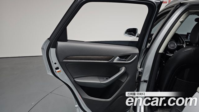 Audi Q3 2.0 TDI Quattro Dynamic 8U 2013 — фото 25