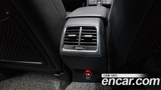 Audi Q3 2.0 TDI Quattro Dynamic 8U 2013 — фото 30