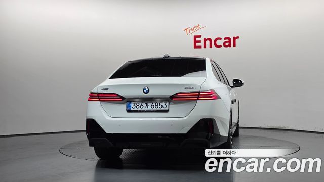 BMW 5 Series (G60) 530i xDrive M Sport 2025 — фото 4