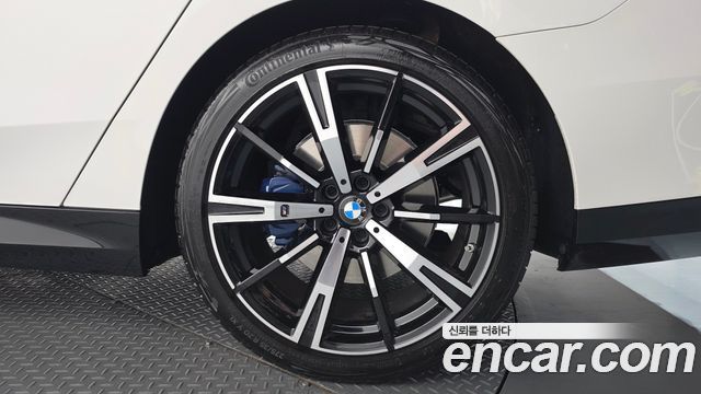BMW 5 Series (G60) 530i xDrive M Sport 2025 — фото 21