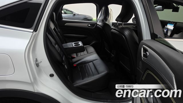 Renault Korea Arkana 1.6 GTe Iconic 2025 — фото 11