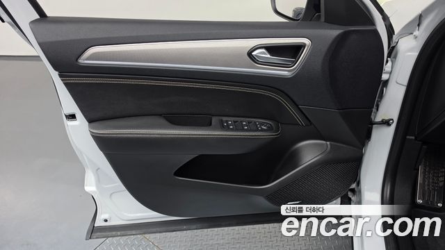 Renault Korea Arkana 1.6 GTe Iconic 2025 — фото 24