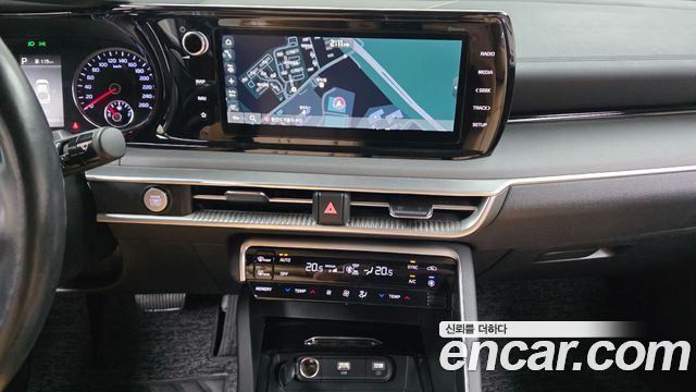 Kia K5 (III) 2.0 Prestige 2023 — фото 13