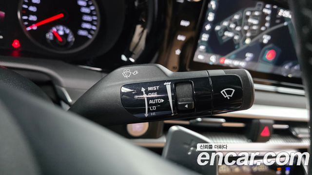 Kia K5 (III) 2.0 Prestige 2023 — фото 18