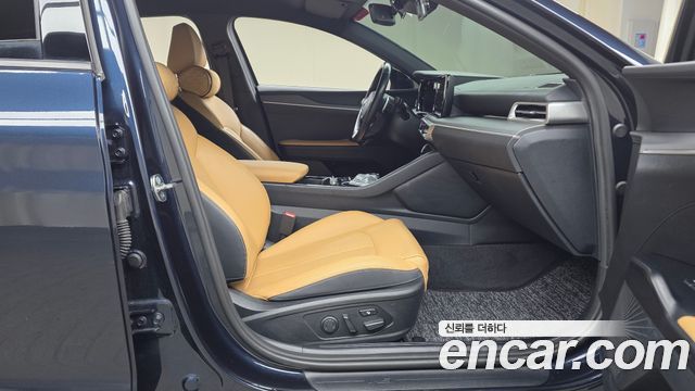 Kia K5 (III) 2.0 Prestige 2023 — фото 26