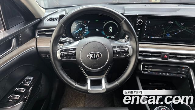 Kia K5 (III) 2.0 Signature 2020 — фото 13