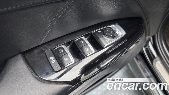 Kia K5 (III) 2.0 Signature 2020 — фото 20