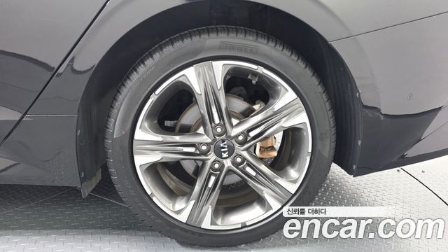 Kia K5 (III) 2.0 Signature 2020 — фото 21