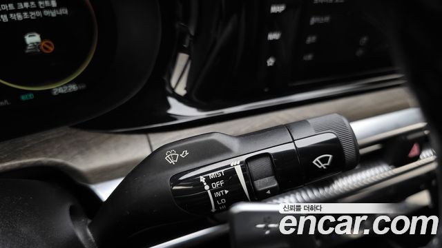 Kia K5 (III) 2.0 Signature 2020 — фото 28