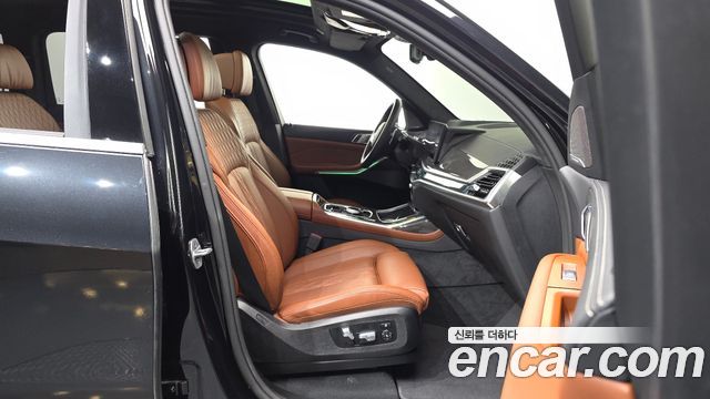 BMW X7 (G07) xDrive 40d M Sport 6STR 2025 — фото 11