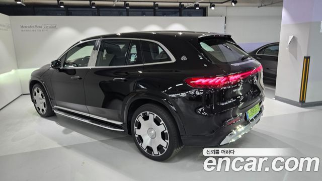 Mercedes-Benz EQS SUV (X296) Maybach EQS680 4MATIC 2026 — фото 3
