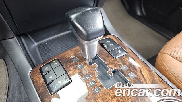 Kia Mohave Diesel 3.0 4WD VIP 2019 — фото 9