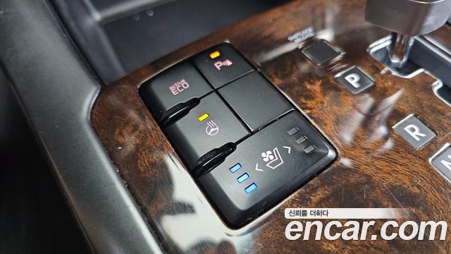 Kia Mohave Diesel 3.0 4WD VIP 2019 — фото 19