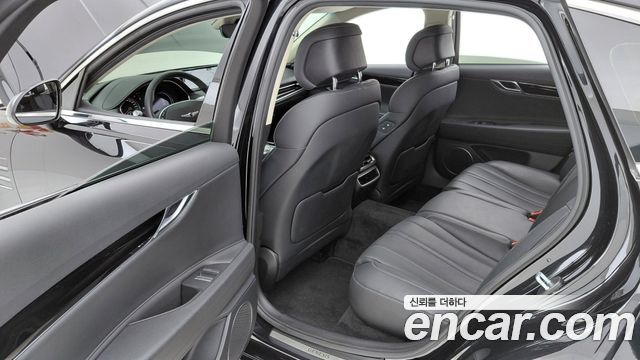 Genesis G80 (RG3) Gasoline 2.5 Turbo AWD 2022 — фото 10