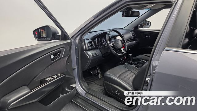 KG Mobility (SsangYong) Tivoli Air Diesel RX 4WD 2016 — фото 10