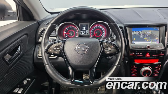 KG Mobility (SsangYong) Tivoli Air Diesel RX 4WD 2016 — фото 13