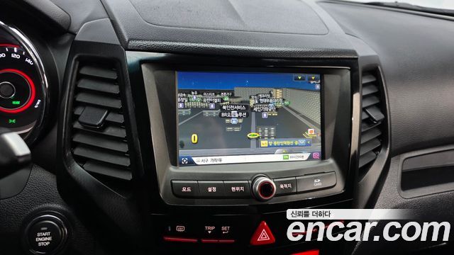 KG Mobility (SsangYong) Tivoli Air Diesel RX 4WD 2016 — фото 14