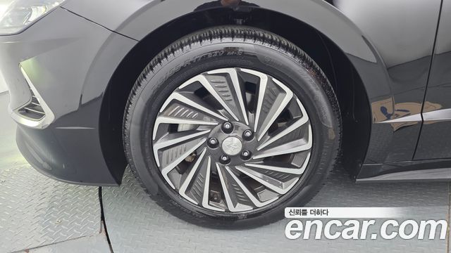 Hyundai Sonata Hybrid (DN8) Premium Plus 2022 — фото 5
