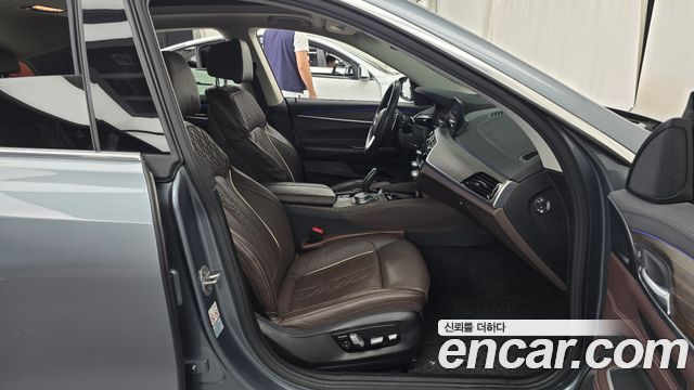 BMW 6 Series GT (G32) 630i xDrive Luxury 2020 — фото 11