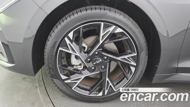 Kia K5 (III) 2.0 Noblesse 2025 — фото 5