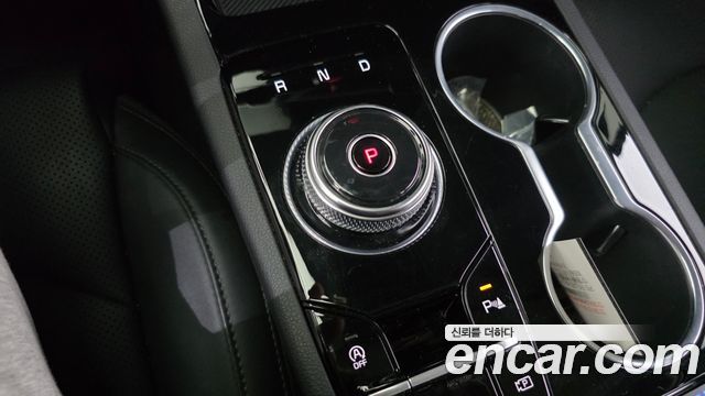 Kia K5 (III) 2.0 Noblesse 2025 — фото 9