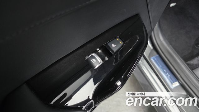 Kia K5 (III) 2.0 Noblesse 2025 — фото 20