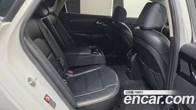 Kia K7 Premier 3.0 GDI Signature 2020 — фото 12