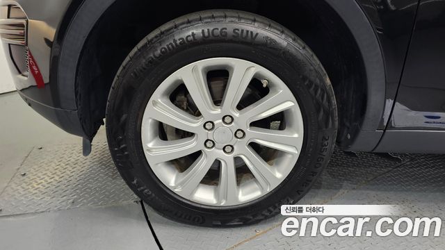 Land Rover Discovery Sport 2.0 TD4 SE 2016 — фото 5