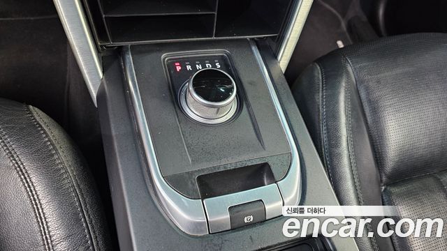 Land Rover Discovery Sport 2.0 TD4 SE 2016 — фото 9