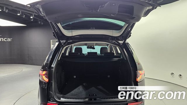 Land Rover Discovery Sport 2.0 TD4 SE 2016 — фото 20