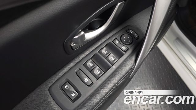 Renault Korea SM7 Nova LPLI 2.0 LPe Disabled 2019 — фото 29