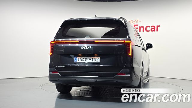 Kia Carnival (IV) Gasoline 9-Seater Gravity 2024 — фото 4