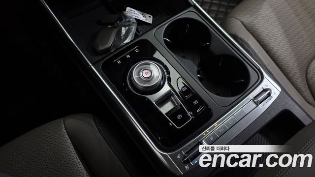 Kia Carnival (IV) Gasoline 9-Seater Gravity 2024 — фото 9