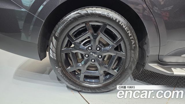 Kia Carnival (IV) Gasoline 9-Seater Gravity 2024 — фото 21