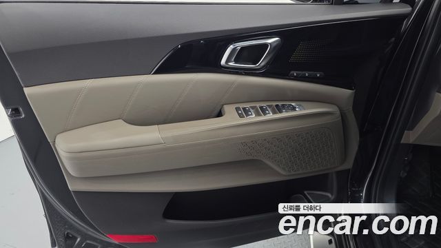 Kia Carnival (IV) Gasoline 9-Seater Gravity 2024 — фото 24