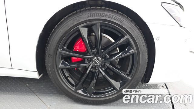 Audi A7 (4K) 45 TDI Quattro Premium 2022 — фото 5