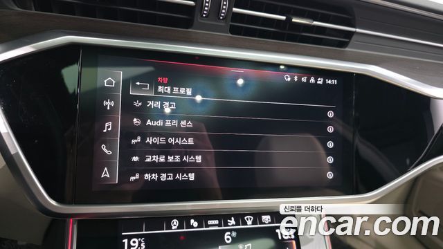 Audi A7 (4K) 45 TDI Quattro Premium 2022 — фото 17