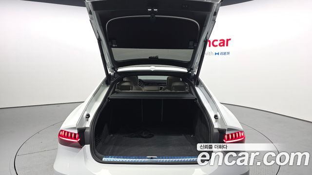 Audi A7 (4K) 45 TDI Quattro Premium 2022 — фото 32