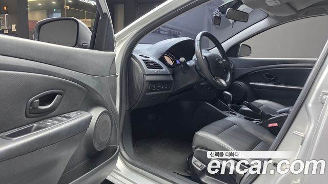 Renault Korea SM3 Neo SE 2017 — фото 10