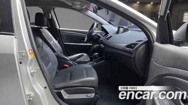 Renault Korea SM3 Neo SE 2017 — фото 26