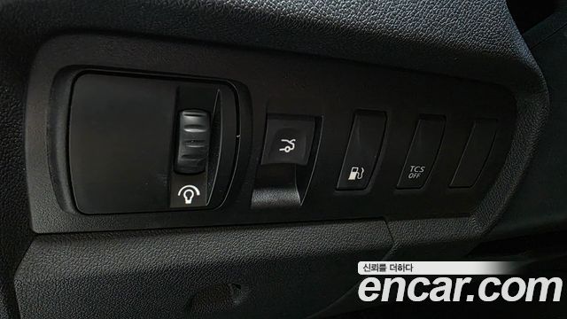 Renault Korea SM3 Neo SE 2017 — фото 28