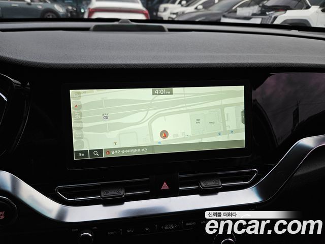 Kia Niro Plus Earth 2023 — фото 18