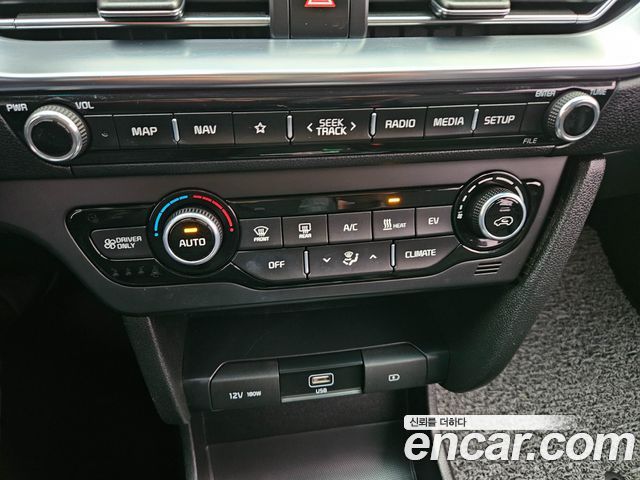 Kia Niro Plus Earth 2023 — фото 20